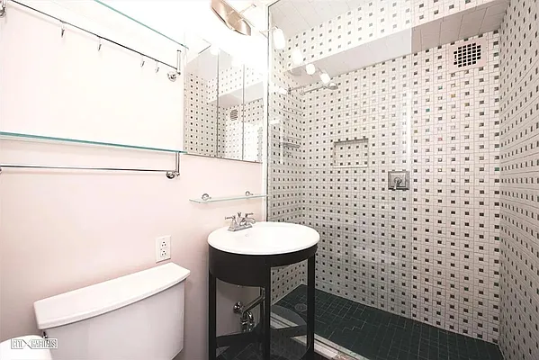 Rented by Corcoran | media 10