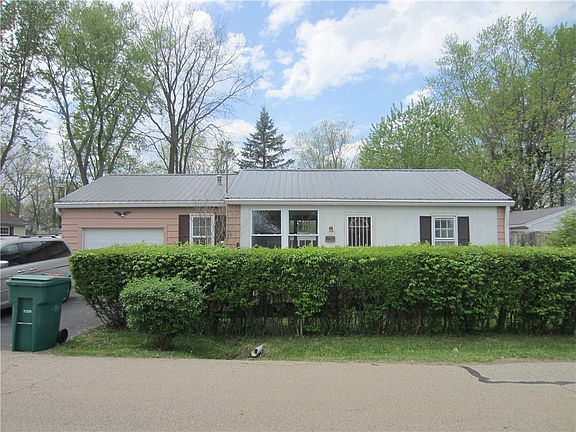 3rd image of 9407 Marcella Dr