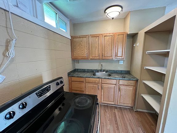 3rd image of 1701 Mosswood Cir