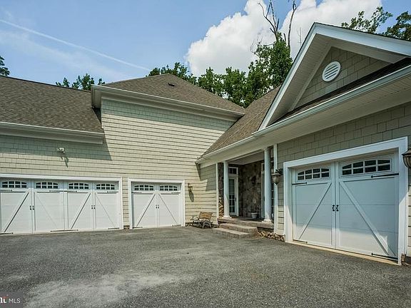 3rd image of 1285 Baltimore Annapolis Blvd