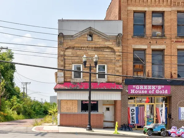 372 E Washington St, New Castle, PA 16101
