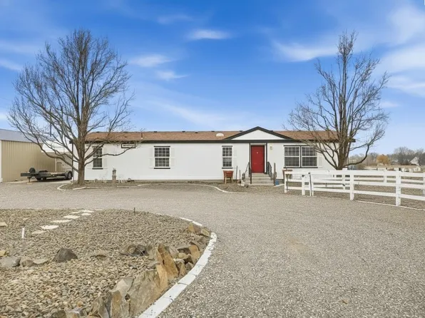 44004 E Mountain Pl, Benton City, WA 99320