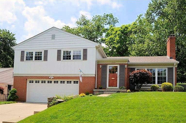 1st image of 2859 Pineridge Ave