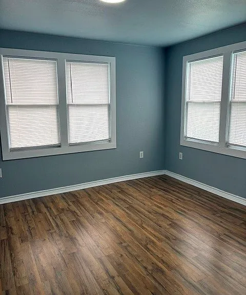 309 E Hoffman Ave — Photo 8