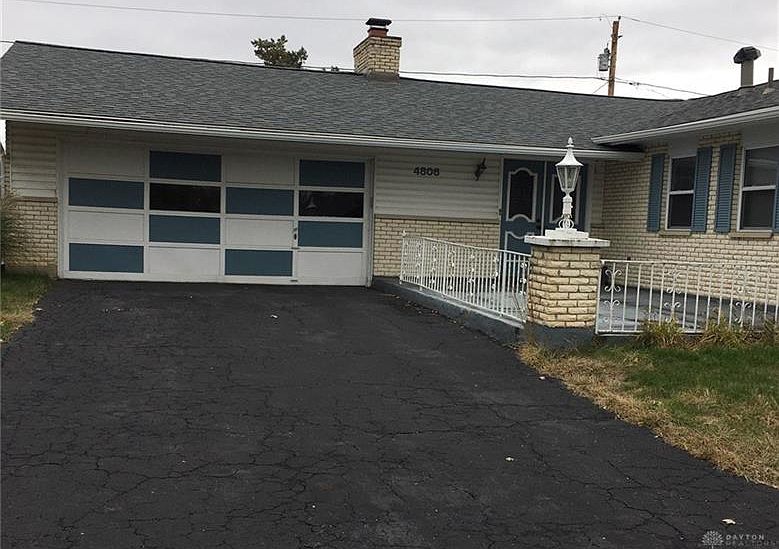 1st image of 4806 Bloomfield Dr