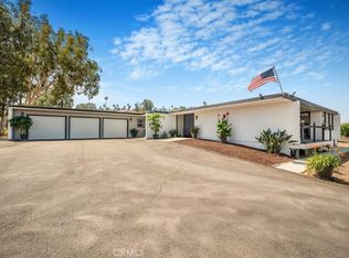 10220 Balmoral Ct, Riverside, CA 92503
