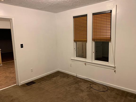 4th image of 1513 College Ave NE #2