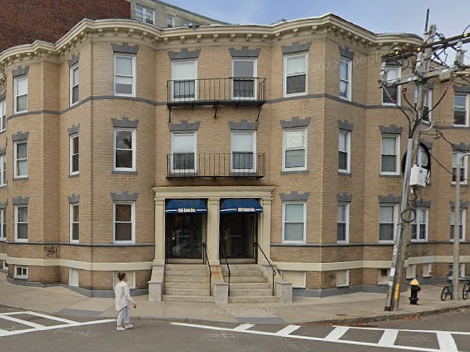2nd image of 1683A Commonwealth Ave #11