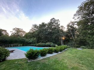 17 Singing Woods Rd, Norwalk, CT 06850