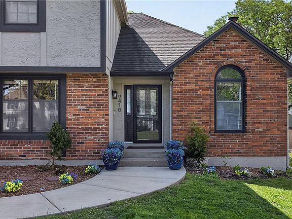 2nd image of 9410 Hall Dr