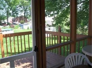 86 Goodwin Ave, Wethersfield, CT 06109