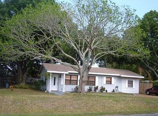 1st image of 2773 Belle Haven Dr