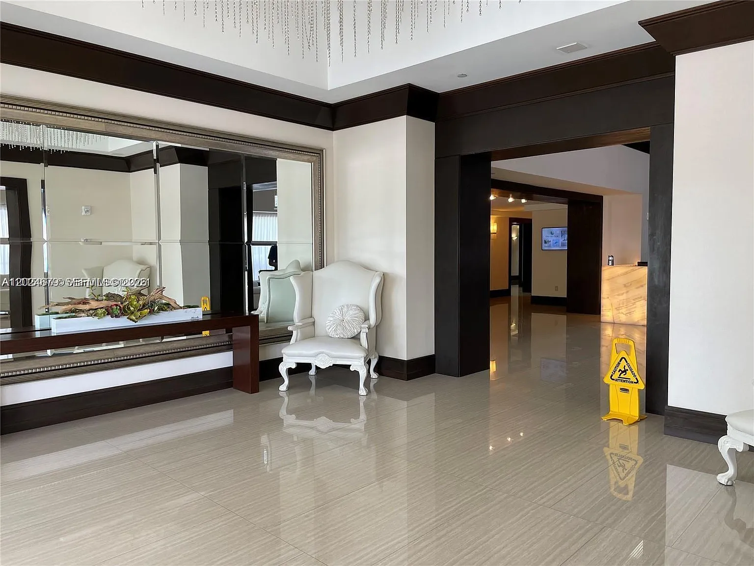 Oceania Iii Condo — Photo 2