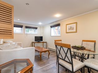 (Undisclosed Address), Saanich, BC V8R 3G8