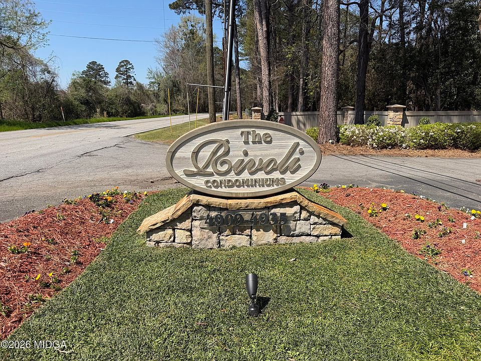 1st image of 4935 Rivoli Dr APT F