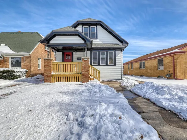 2338 South 98th STREET, West Allis, WI 53227