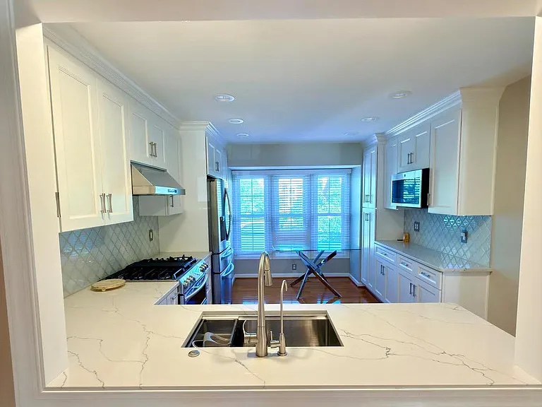 4722 Minor Cir — Photo 8