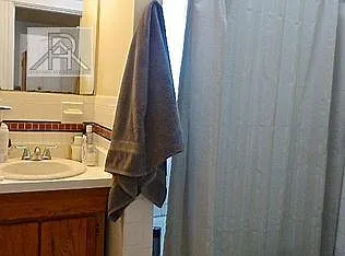 174 Winthrop Rd #5 — Photo 4