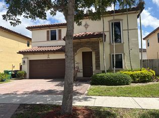 15166 SW 118th St, Miami, FL 33196