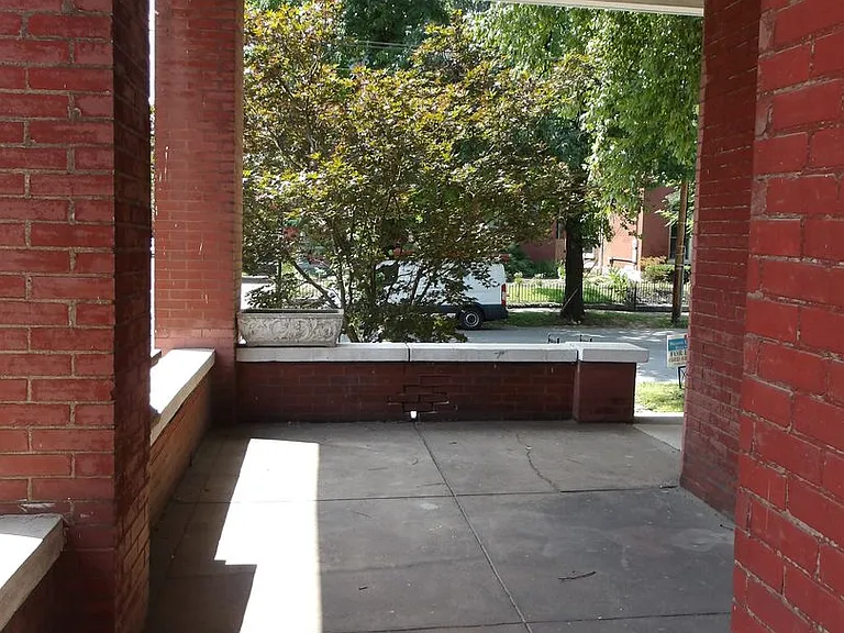 517 W. St. Catherine — Photo 14