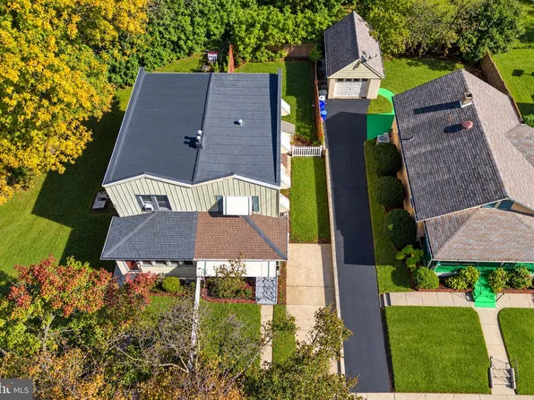 200 1/2 Laurel Ave, Woodlynne, NJ 08107