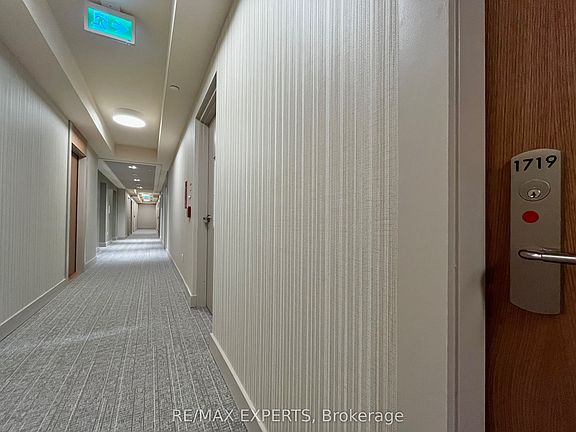 4th image of 8960 Jane St #1719
