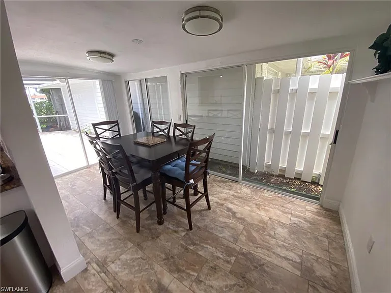 14805 Crooked Pond Ct — Photo 9