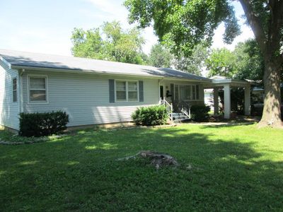 1053 7th St, West Plains, MO, 65775