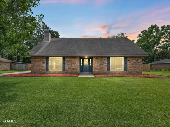 115 Triangle Cir, Lafayette, LA 70508
