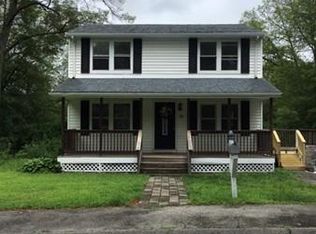 36 May St, Blackstone, MA 01504