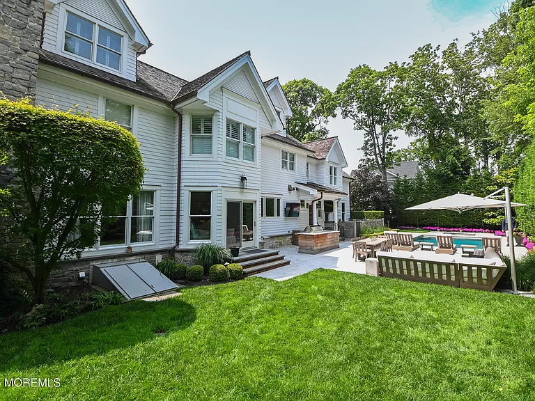 11 Red Oak Dr — Photo 6
