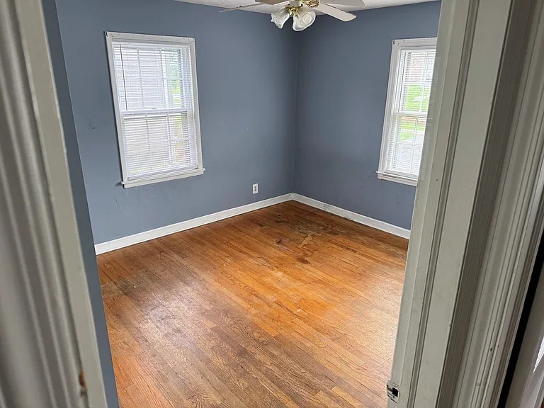 1373 Garden Dr — Photo 2