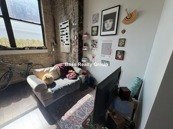 5021 N Kenmore Ave #113, Chicago, IL 60640