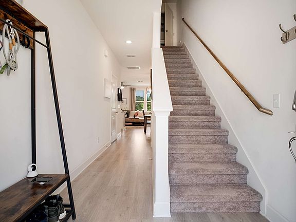5th image of 2253 Belle Creek Way