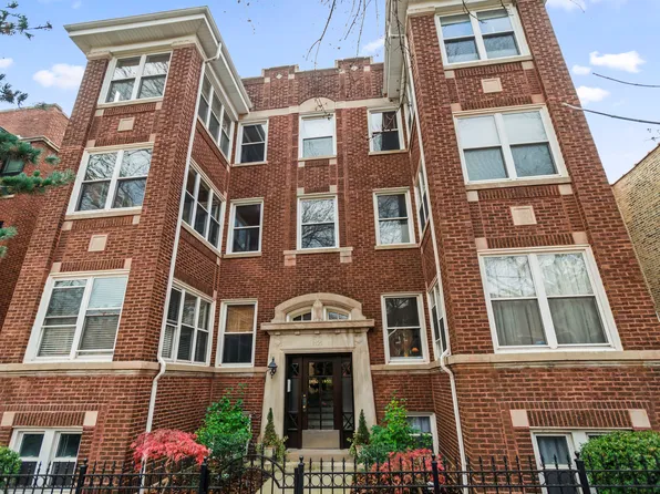 1453 W Rascher Ave #2E, Chicago, IL 60640