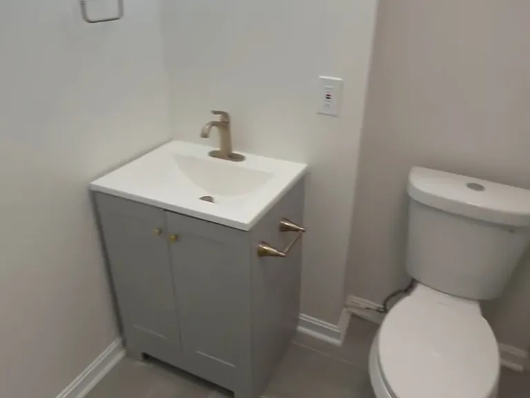3017 Hudson St — Photo 12