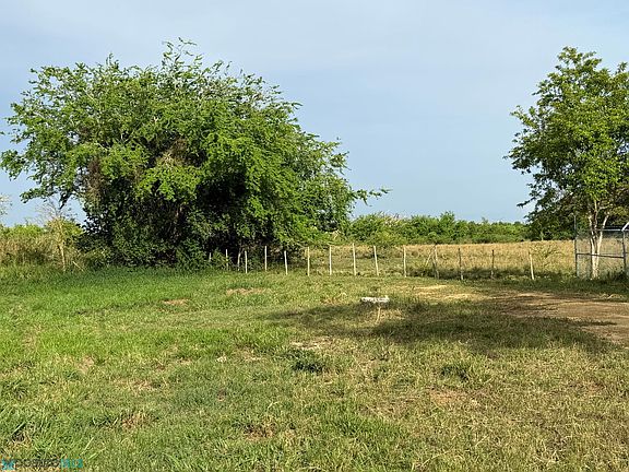 2nd image of 0 Km 3.10 Barrio Mora Carretera #112