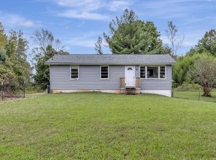 4057 Lylewood Rd, Woodlawn, TN 37191