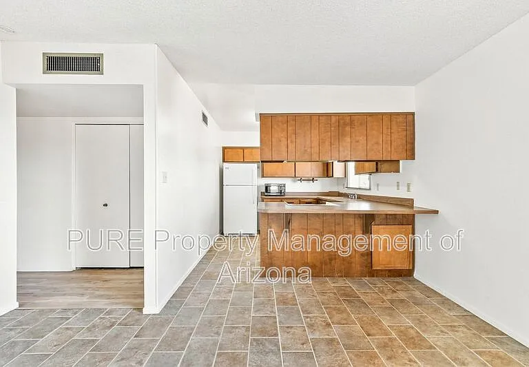 2604 W Ellis Dr — Photo 9