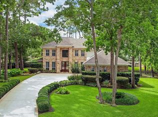 608 Timber Trail Ct, Friendswood, TX 77546