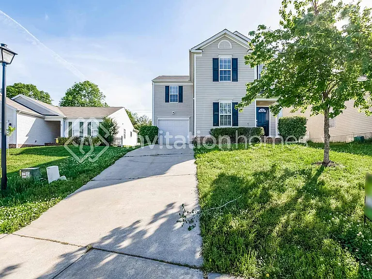 2011 Sunlight Path Dr — Photo 1
