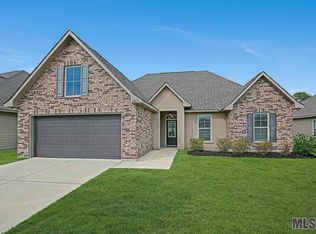 26531 Evangeline Trace Blvd, Denham Springs, LA 70726