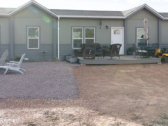3rd image of 1322 N Apple Blossom Ln