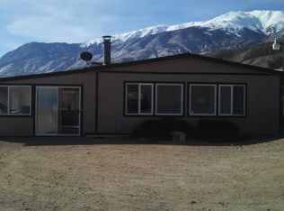 450 Betty Jane Dr, Walker Lake, NV 89415