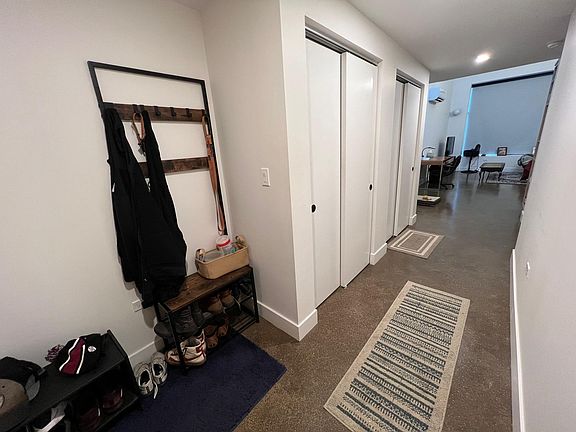 5th image of 1961 N Milwaukee Ave #217