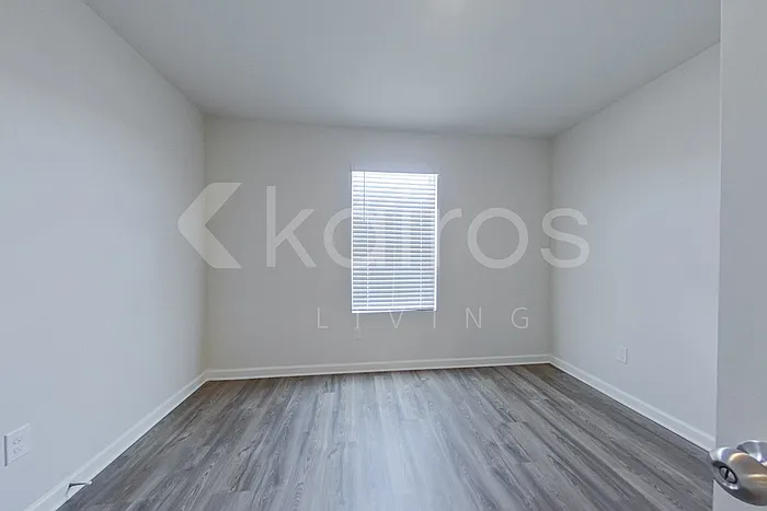329 Ironwood Ct — Photo 10