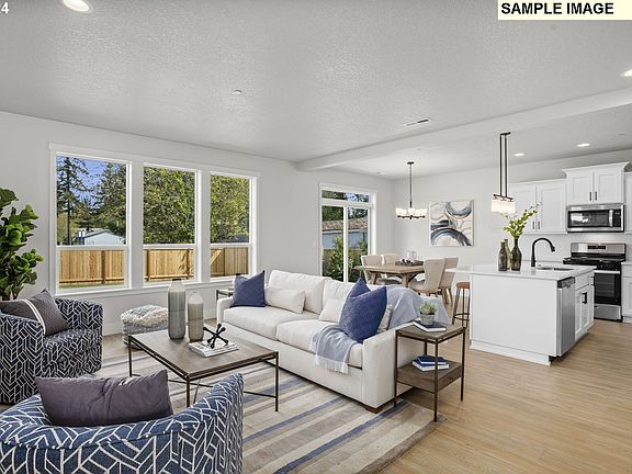 4th image of 175 SE 46th Ave