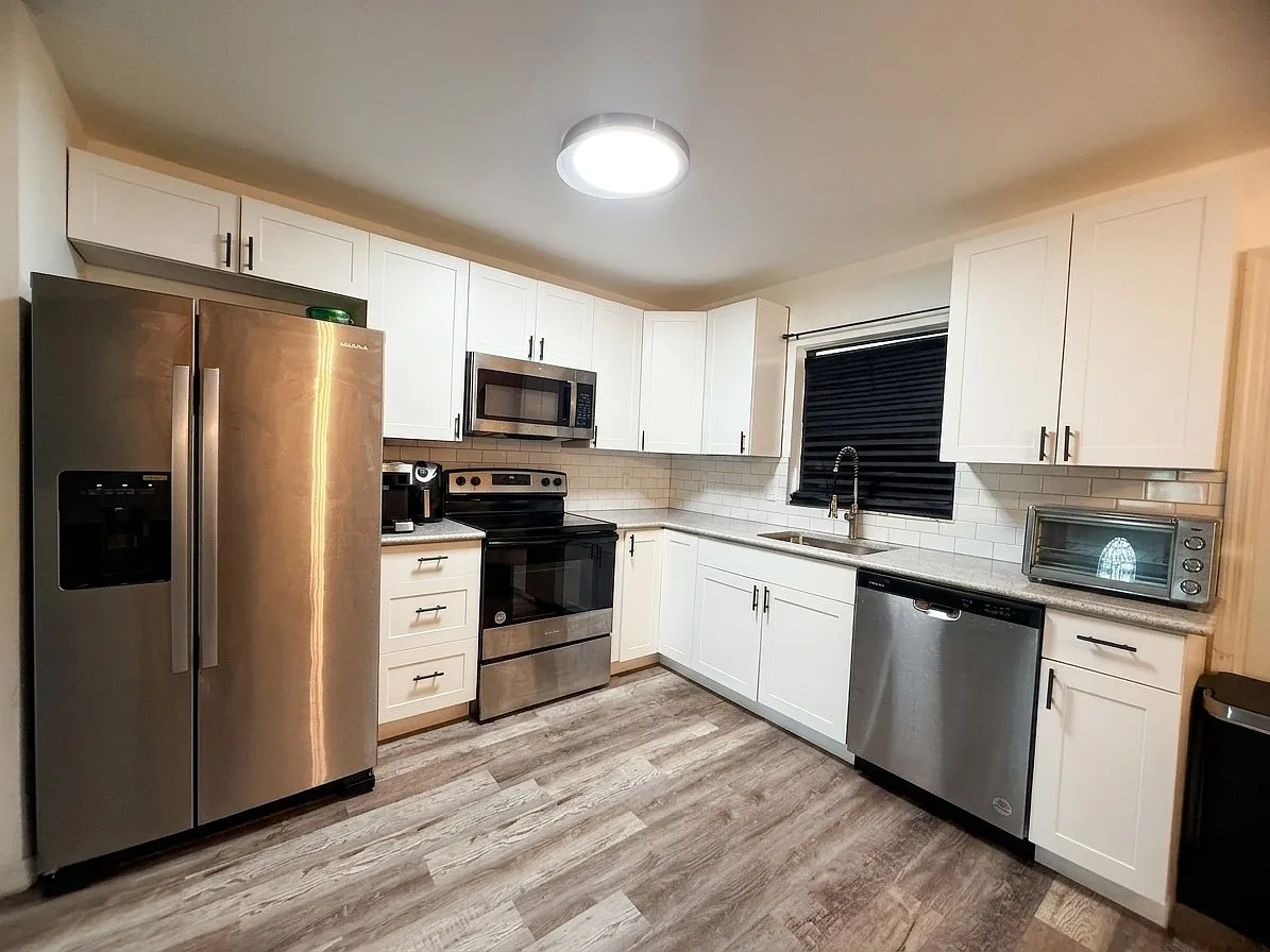 4 bed, 1277 sqft, $2,200 — Photo 4