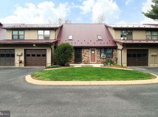 2559 Carnegie Dr, State College, PA 16803