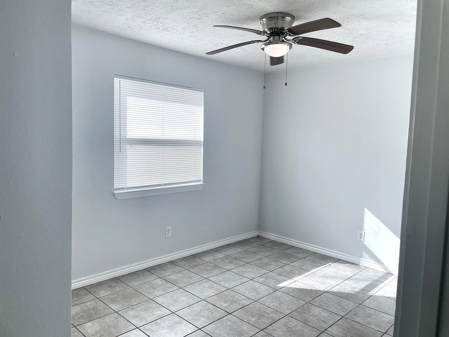 1906 Finfeather Road - D — Photo 3